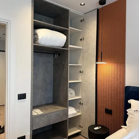 View C, Tirana, Albania * تيرانا