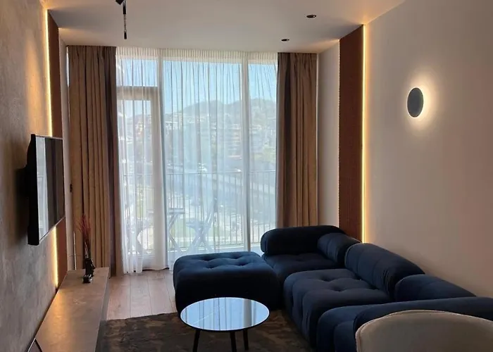 View C, Tirana, Albania شقة