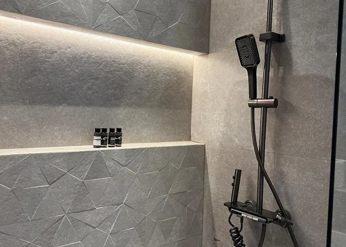 View C, Tirana, Albania شقة