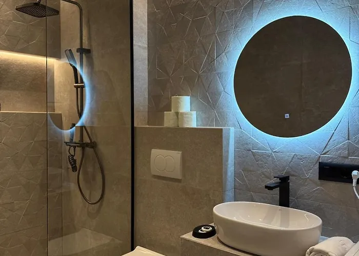 View C, Tirana, Albania شقة تيرانا