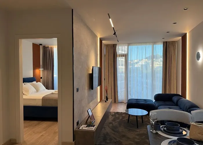 View C, Tirana, Albania Apartamento *